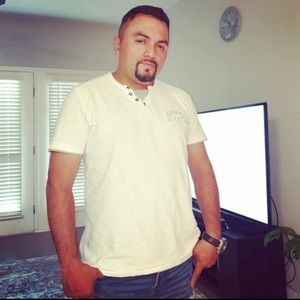 Meet your Posher, Ramiro